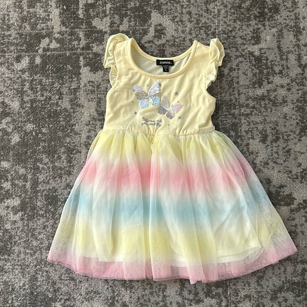 Zunie Childrens Dress in Size 3T!